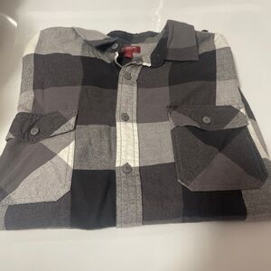 Men’s Arizona Jean long sleeve Flannel size Large